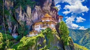 Menelusuri Keindahan Alam dan Budaya di Bhutan